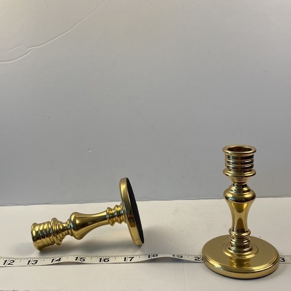 Brass candleholders classic design solid brass heavy duty sturdy - Picture 6 of 6